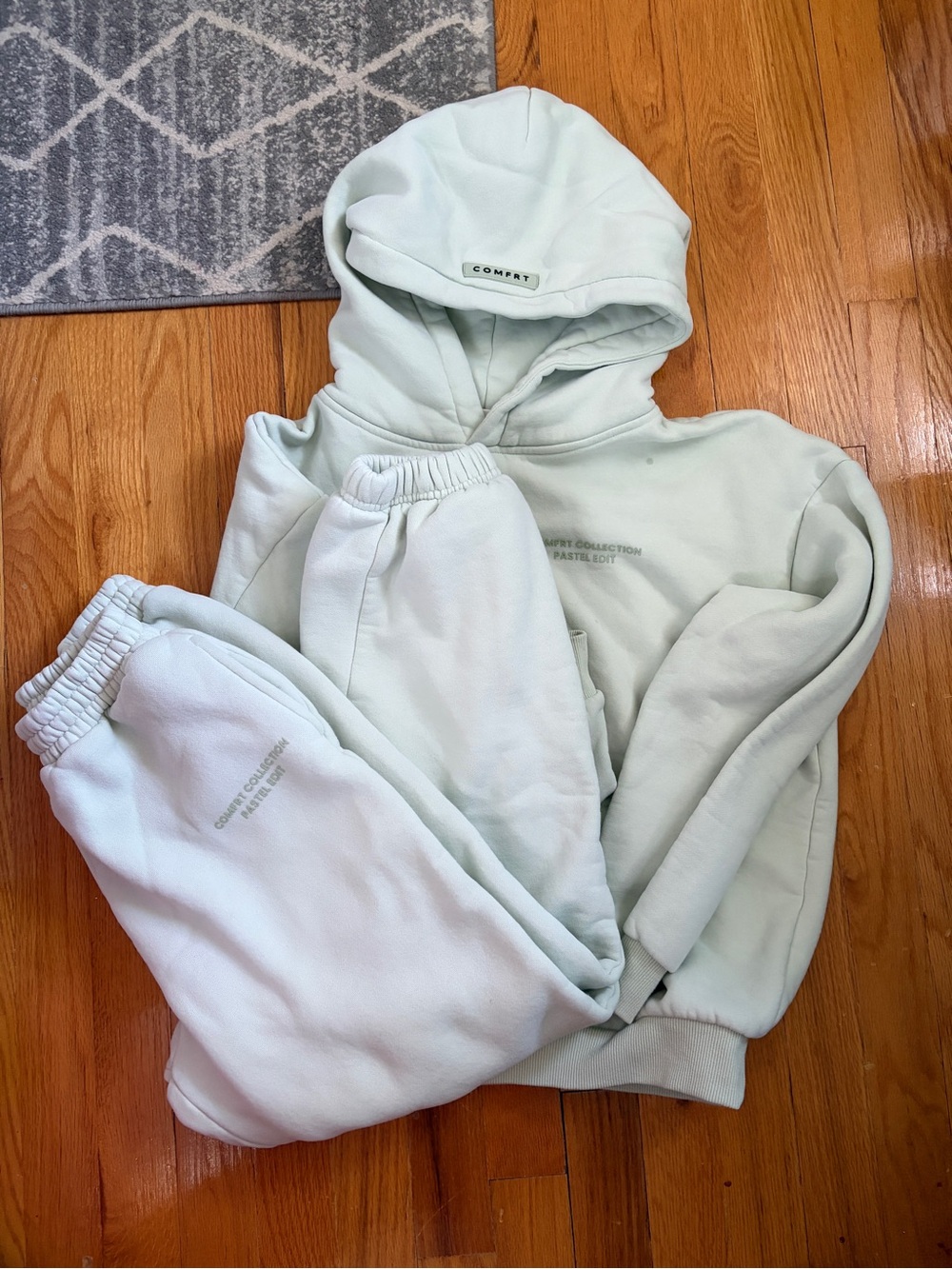 Kids' Comfrt Collection Pastel Edit Hoodie and Sweatpants set